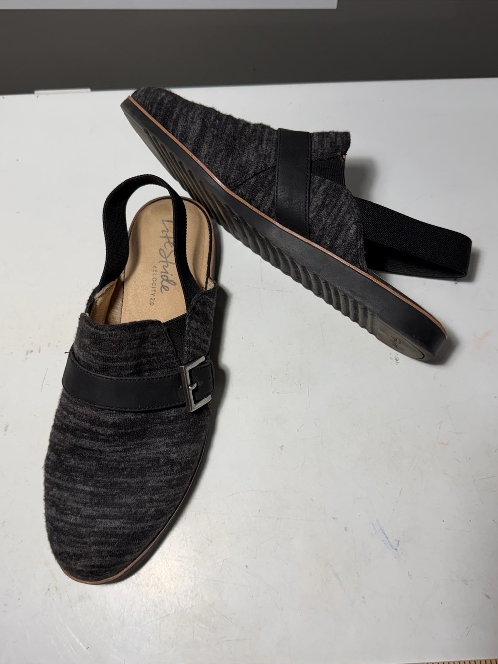 Life Stride Women's 10 Dark Gray Slingback Loafers with Black Strap